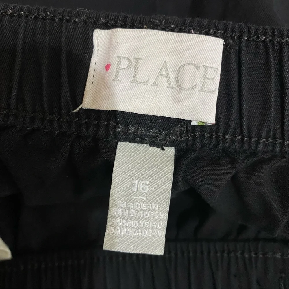 Children’s Place Girl’s Elastic Waist Black Shorts